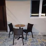Center Oasis Apartment *