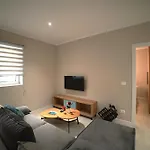 Center Oasis Apartment *