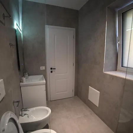 Center Oasis * Tirana