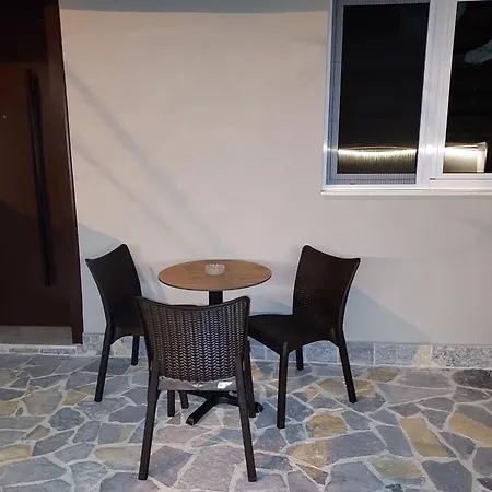 Center Oasis Apartment *