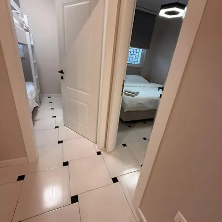 Center Oasis * Tirana