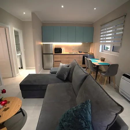 Center Oasis * Тирана