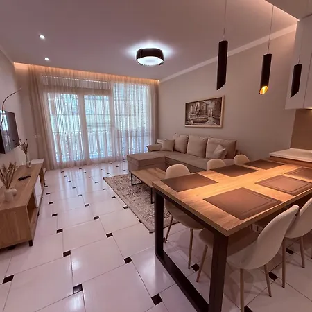 Center Oasis Lägenhet Tirana