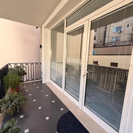 Center Oasis Apartament Tirana