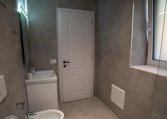 Center Oasis * Tiran