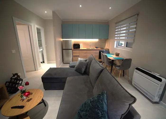 Center Oasis * Tiran